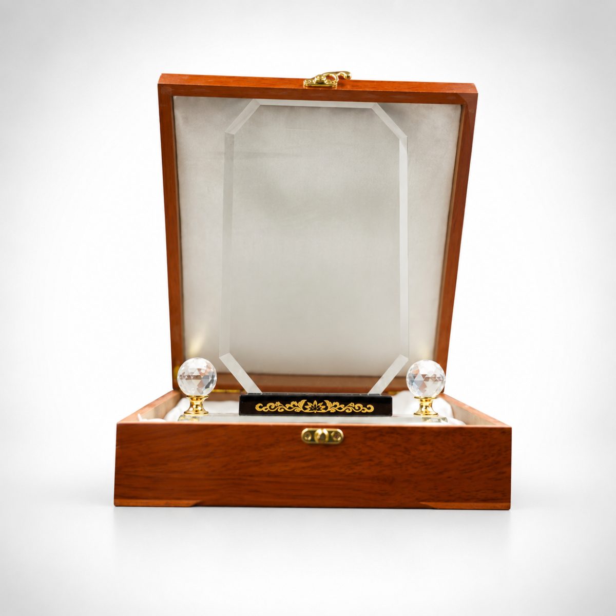 Crystal Award with Wooden Box OOB-1-2